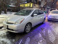 Сүрөт унаа Toyota Prius