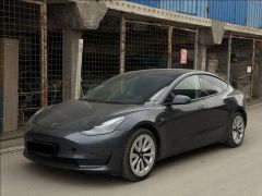 Фото авто Tesla Model 3