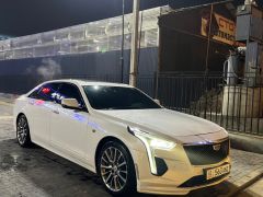 Photo of the vehicle Cadillac CT6