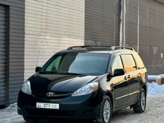 Сүрөт унаа Toyota Sienna