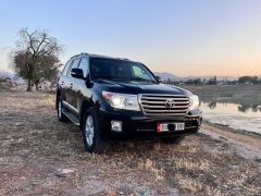 Фото авто Toyota Land Cruiser