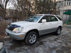 Photo of the vehicle Lexus RX