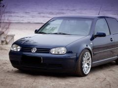 Фото авто Volkswagen Golf