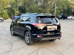 Сүрөт унаа Toyota RAV4