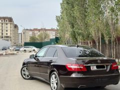 Сүрөт унаа Mercedes-Benz E-Класс