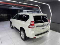 Сүрөт унаа Toyota Land Cruiser Prado