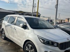 Сүрөт унаа Kia Carnival