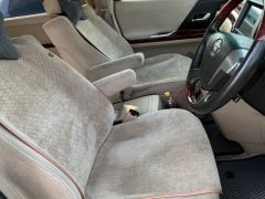 Сүрөт унаа Toyota Alphard