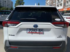 Сүрөт унаа Toyota RAV4