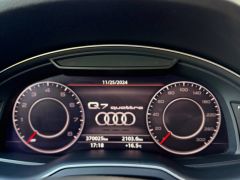 Сүрөт унаа Audi Q7