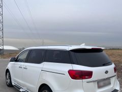 Фото авто Kia Carnival