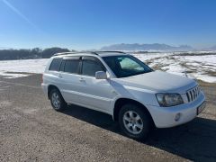 Photo of the vehicle Toyota Kluger