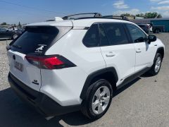 Сүрөт унаа Toyota RAV4