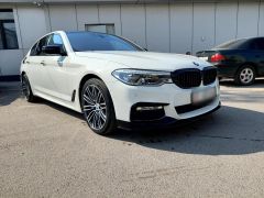 Photo of the vehicle BMW 5 Series