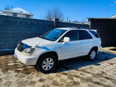 Сүрөт унаа Toyota Harrier