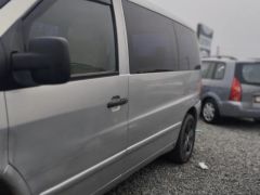 Сүрөт унаа Mercedes-Benz Vito