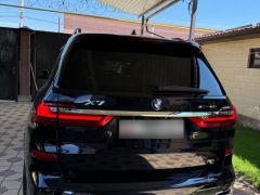 Фото авто BMW X7