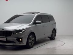 Фото авто Kia Carnival