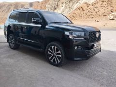 Фото авто Toyota Land Cruiser