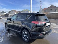 Сүрөт унаа Toyota RAV4