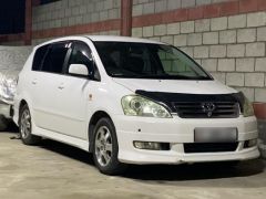 Фото авто Toyota Ipsum