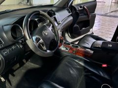 Сүрөт унаа Toyota Highlander