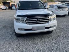 Сүрөт унаа Toyota Land Cruiser