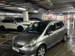 Photo of the vehicle Honda Fit