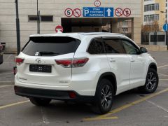 Фото авто Toyota Highlander