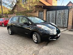 Фото авто Nissan Leaf