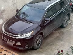 Сүрөт унаа Toyota Highlander