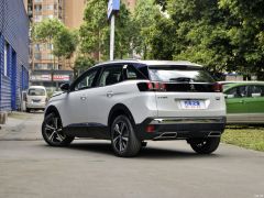 Photo of the vehicle Peugeot 4008