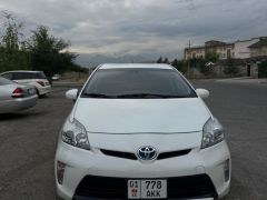 Сүрөт унаа Toyota Prius