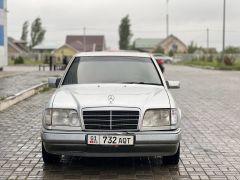 Фото авто Mercedes-Benz W124