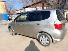 Photo of the vehicle Honda Fit