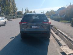 Сүрөт унаа Toyota RAV4