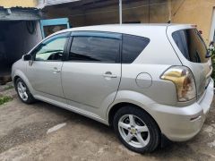 Сүрөт унаа Toyota Corolla Verso