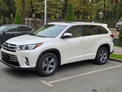 Фото авто Toyota Highlander