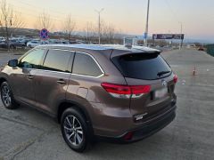 Сүрөт унаа Toyota Highlander