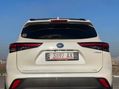 Сүрөт унаа Toyota Highlander