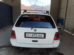 Photo of the vehicle Volkswagen Golf