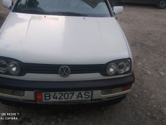 Фото авто Volkswagen Golf