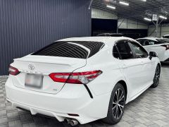 Photo of the vehicle Toyota Camry