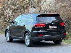 Photo of the vehicle Kia Sorento