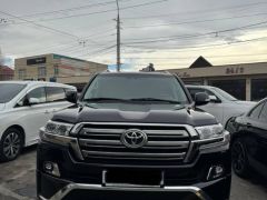 Фото авто Toyota Land Cruiser