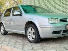 Фото авто Volkswagen Golf