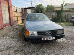 Photo of the vehicle Audi 100