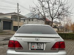 Photo of the vehicle Toyota Crown