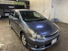 Photo of the vehicle Toyota Wish