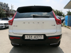 Сүрөт унаа Volvo XC40